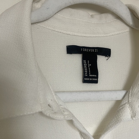 Button-up Collared Tunic - Picture 3 of 4